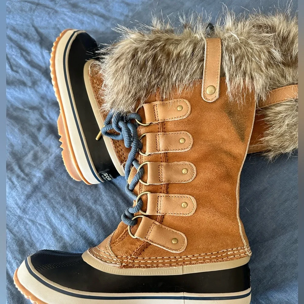 Sorel Joan Of Arctic Boots size 5.5 women’s‎ brand new never worn!